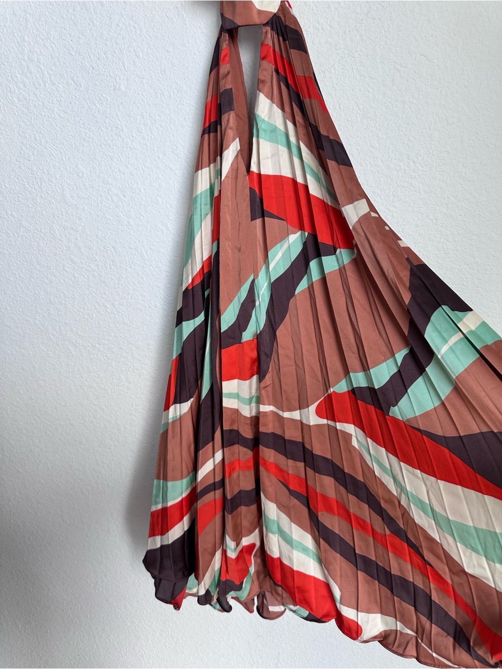 Anthropologie Halter Pleated Swing Mini fully lined Dress NWT Large - Picture 11 of 12